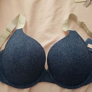 T-shirt bra